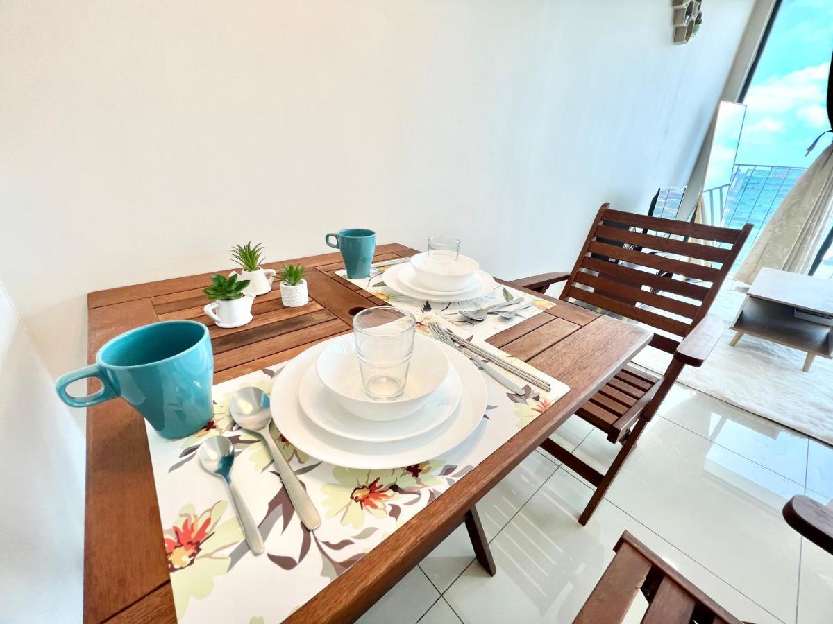 A 1-4 Pax Cozy Studio Tv Box Pool 100Mps Wifi 3 Bed Trefoil Setia Alam Extérieur photo