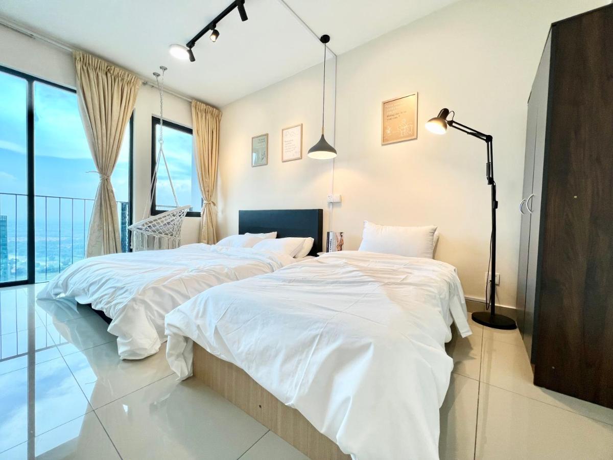 A 1-4 Pax Cozy Studio Tv Box Pool 100Mps Wifi 3 Bed Trefoil Setia Alam Extérieur photo